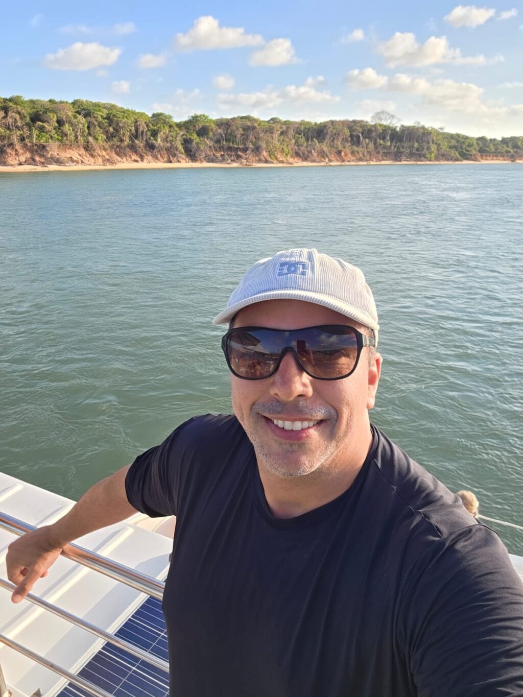 Instagram post from vicente.falcao. This post is in position 2.