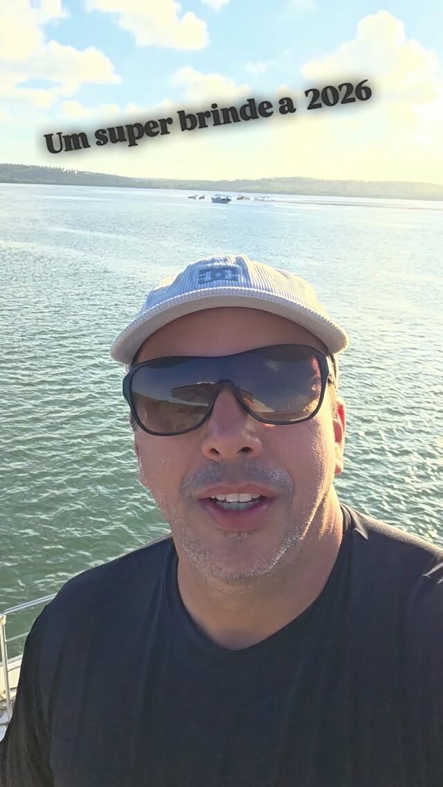 Instagram post from vicente.falcao. This post is in position 0.